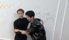 今日娱乐新闻大事 吃瓜爆料每日大赛最新动态,今日热点事件盘点，吃瓜爆料大赛最新动态揭晓！”